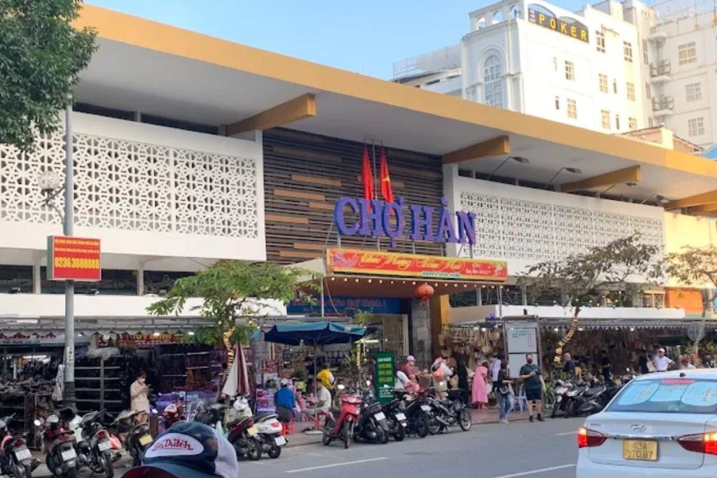 Han-Market-in-Da-Nang