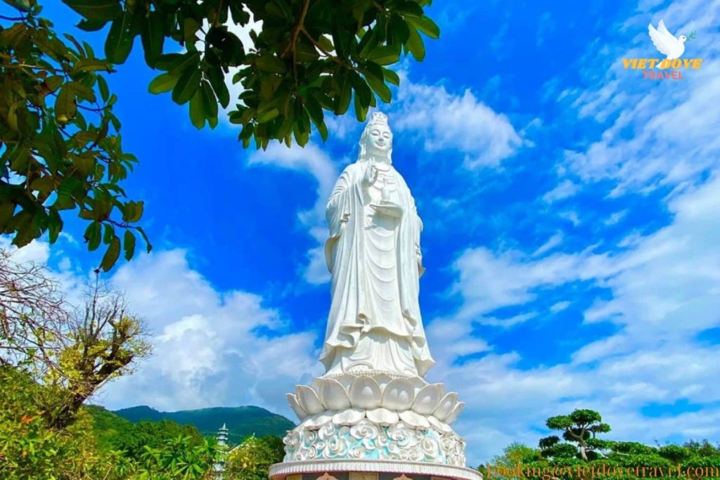 Lady Buddha Da Nang