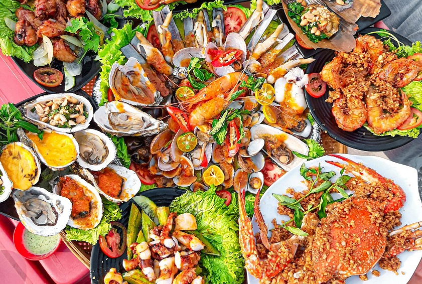 Fresh seafood dishes by the beach