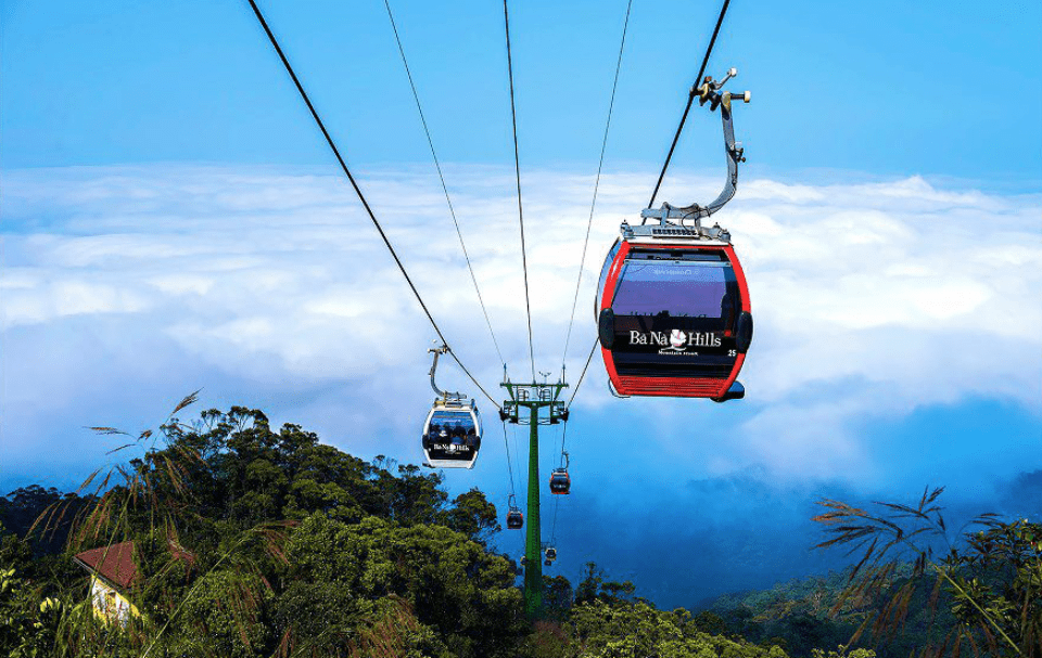 Ba Na Hills cable car ride